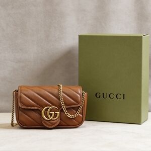 Gucci GG Marmont Super Mini Bag